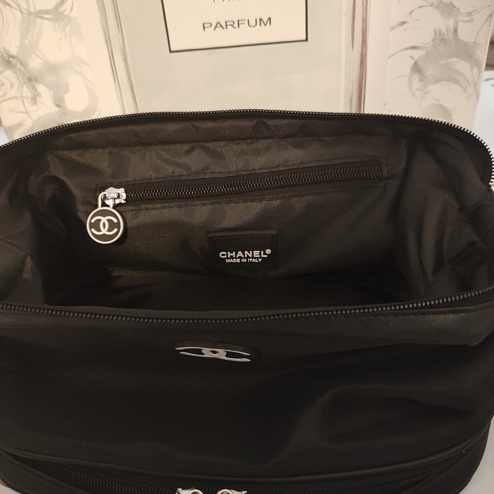 CC Black Cosmetics Bag/Clutch - Picture 6 of 13